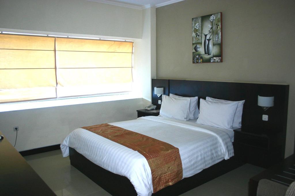Royal Mamberamo Hotel Sorong Bilik gambar