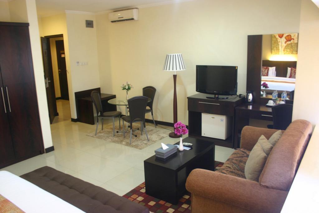 Royal Mamberamo Hotel Sorong Bilik gambar