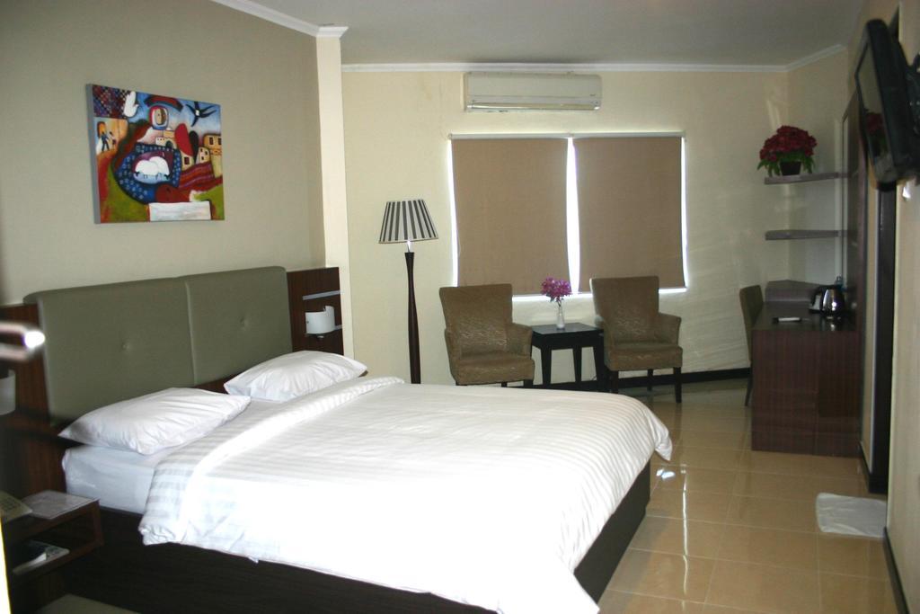 Royal Mamberamo Hotel Sorong Bilik gambar