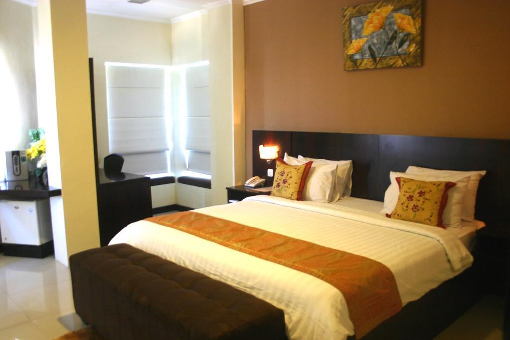 Royal Mamberamo Hotel Sorong Bilik gambar