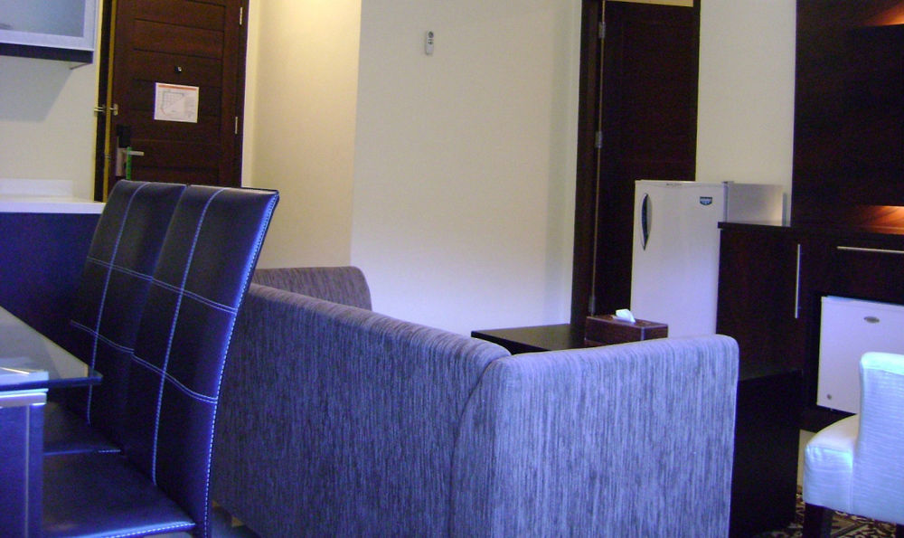 Royal Mamberamo Hotel Sorong Luaran gambar