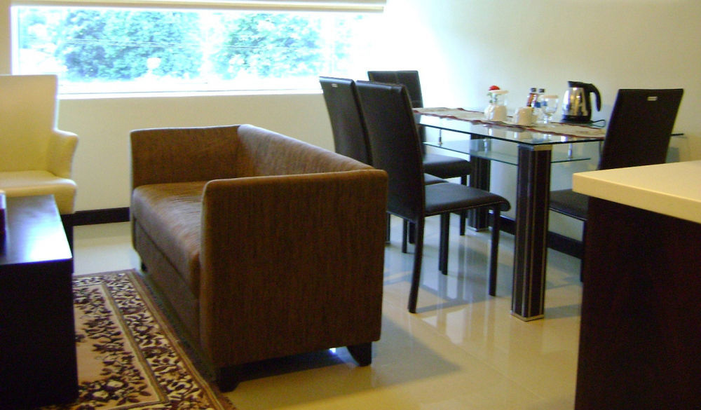 Royal Mamberamo Hotel Sorong Luaran gambar