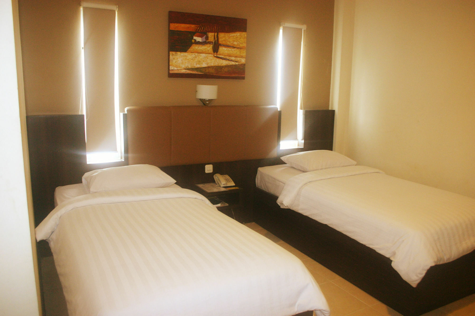 Royal Mamberamo Hotel Sorong Luaran gambar